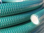 Шланг поливочный ПВХ Поток-200 50 м 3/4 Шланг поливочный ПВХ Поток-200, 5 слоев, 50 метров, 3/4